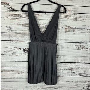 Womens NWT Forever 21 Satin Shiny Grey Halter Deep V Pleated Party Mini Dress S